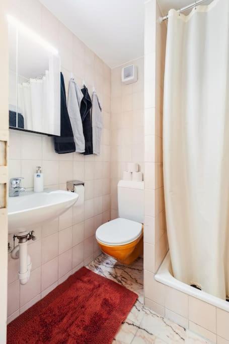 Charmante Wohnung An Beliebter, Urbaner Lage Zürich Exteriör bild